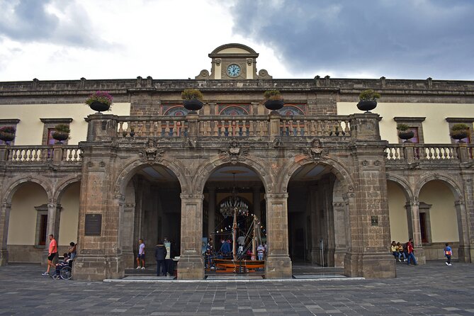 5 Hour Tour through Chapultepec, Anthropology Museum and Castle - Who should book this tour