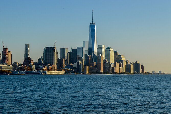 9/11 Memorial, Ground Zero Tour with Optional 9/11 Museum Ticket - The memorial pools: where the design does the talking