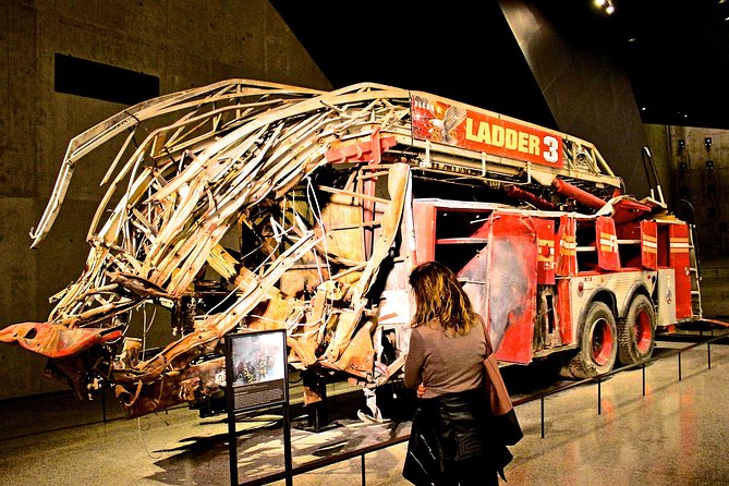 9/11 Memorial Tour with Skip-the-Line Museum Ticket - The Winter Garden and Brookfield Place: Rebuild With a Financial Lens