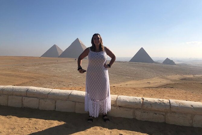 All Inclusive Full-Day Tour to Pyramids, Museum, mosque and Felucca - Hotel pickup and an Egyptologist guide who keeps the day moving