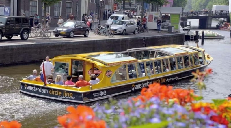 Amsterdam: Canal Cruise from Anne Frank Museum - Where you board: Smidtje Canal Café Dialoog and the two start options