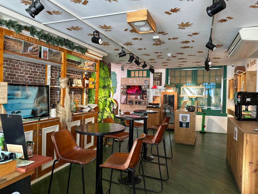 Amsterdam: Cannabis Museum Entry Ticket - Goodie bag and shop discount: the small extras that add up