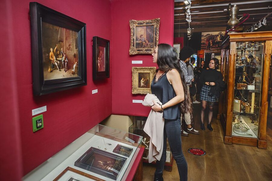 Amsterdam: Hash, Marihuana, and Hemp Museum Entry Ticket - Who should book this ticket—and who might prefer something else