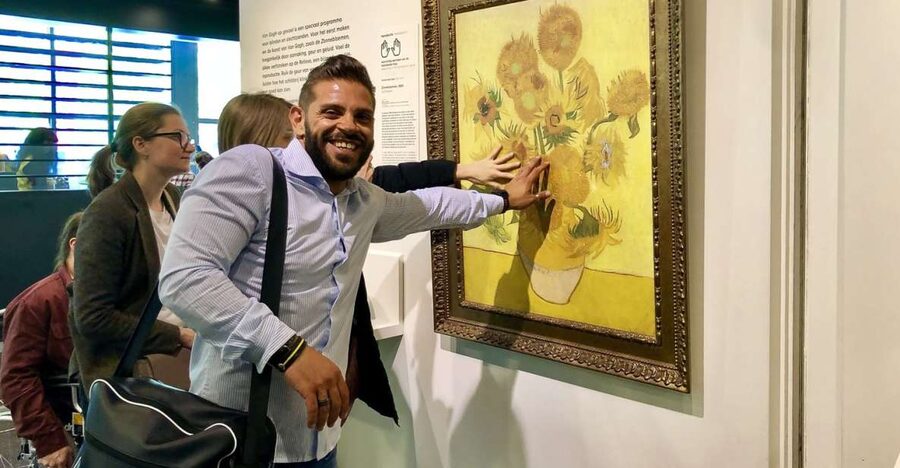 Amsterdam: Van Gogh Museum Masterpieces Tour up to 8 guests - Van Gogh Museum with a guide you’ll actually follow