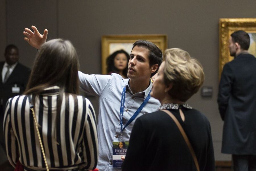 Amsterdam: Van Gogh Museum Masterpieces Tour up to 8 guests - Inside Van Gogh Museum: your 2-hour guided route