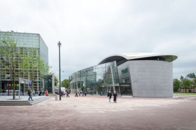Amsterdam: Van Gogh Museum Ticket - Mobile Voucher Check-In: Show, Scan, and Start Watching the Story Unfold