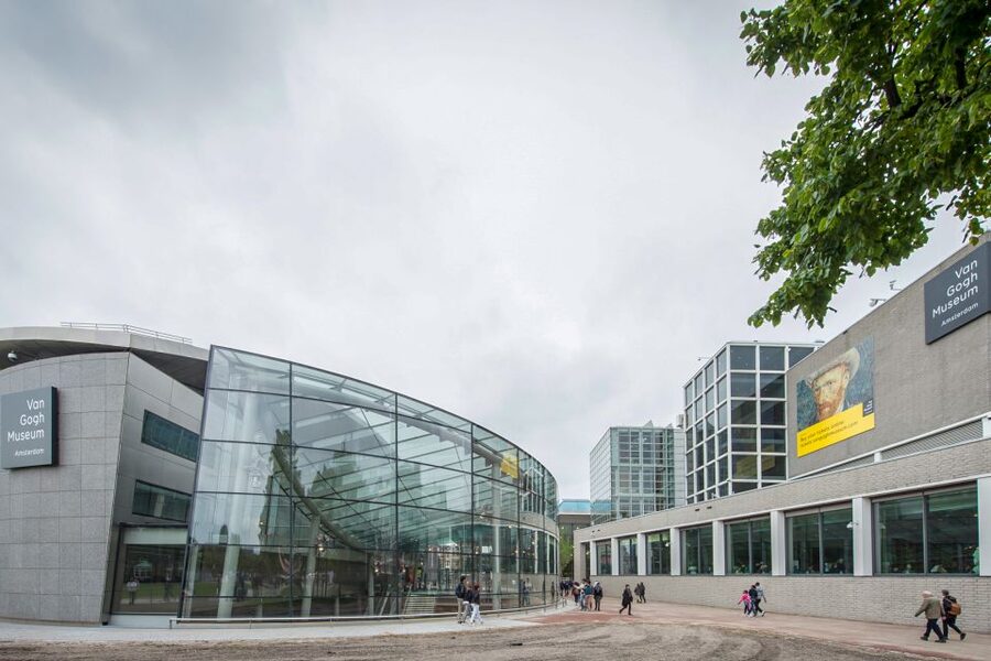 Amsterdam: Van Gogh Museum Ticket and City Canal Cruise - Where and when to board: Hard Rock vs Heineken docks