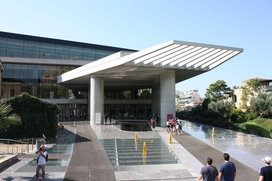 Athens: Acropolis Museum Ticket with Audio Guide - Parthenon myths on headphones: metopes, pediments, and why it clicks