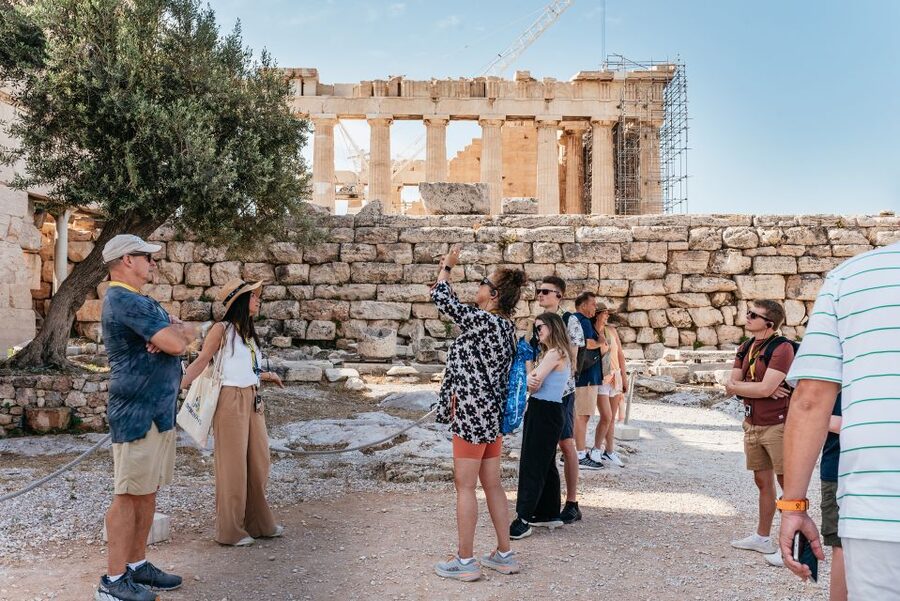Athens: Acropolis, Parthenon & Acropolis Museum Guided Tour - How long it really takes and how demanding it feels