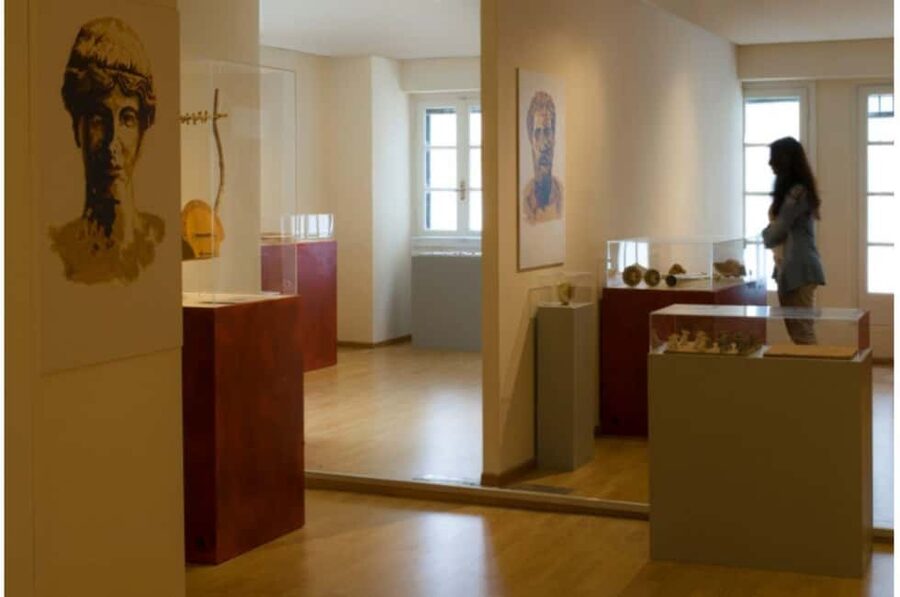 Athens:City Pass with Acropolis, Museums, Hop-On Hop-Off Bus - Museum hop on one ticket: Herakleidon, Kotsanas, and Lalaounis