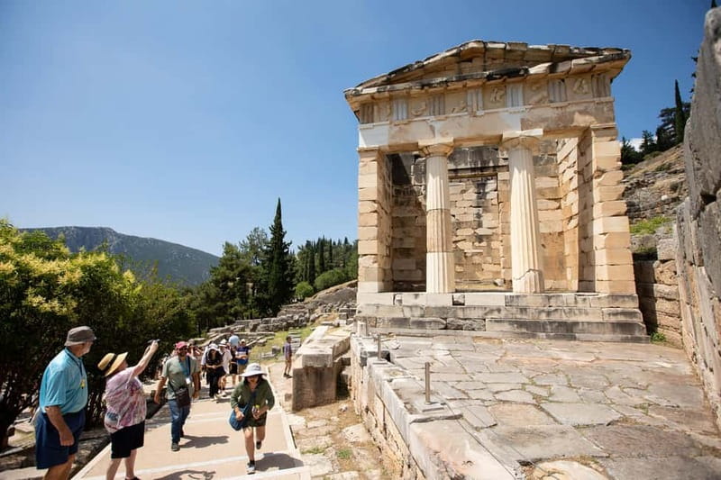 Athens: Delphi Day Tour with Museum & Arachova Village Visit - Key things I’d bet on
