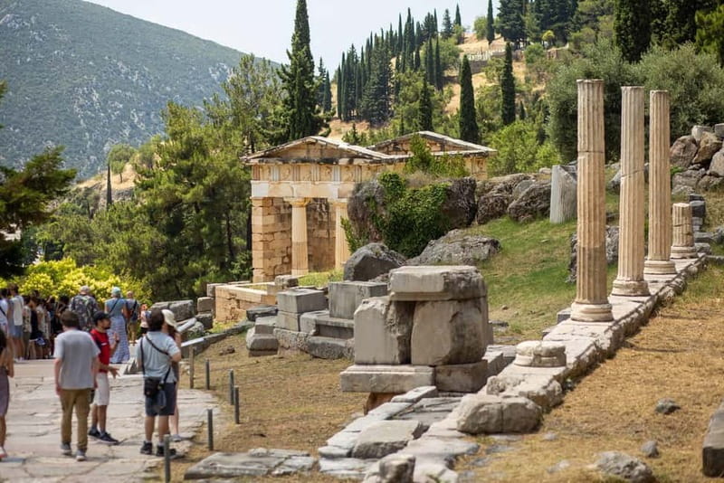 Athens: Delphi Day Tour with Museum & Arachova Village Visit - Should You Book This Tour to Delphi and Arachova?