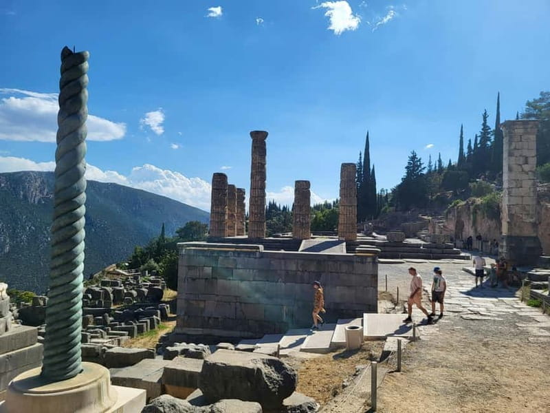 Athens: Delphi Day Tour with Museum & Arachova Village Visit - Price vs. Real Costs: What $30 Buys and What You Still Pay