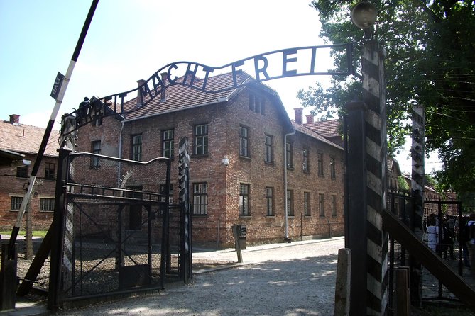 Auschwitz Birkenau Museum and Salt Mine All Inclusive DAY TRIP with Local Guides - What to wear, what to bring, and how to handle the walking