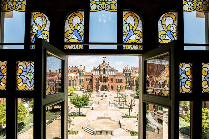 Barcelona Card: Museums + Transport for 72h, 96h or 120h - Modern art day: MACBA, Tàpies, CCCB, and CaixaForum