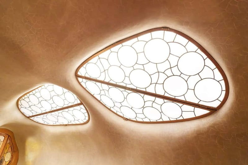 Barcelona: Casa Batlló Tour and Optional White Rabbit Museum - Who this tour suits best