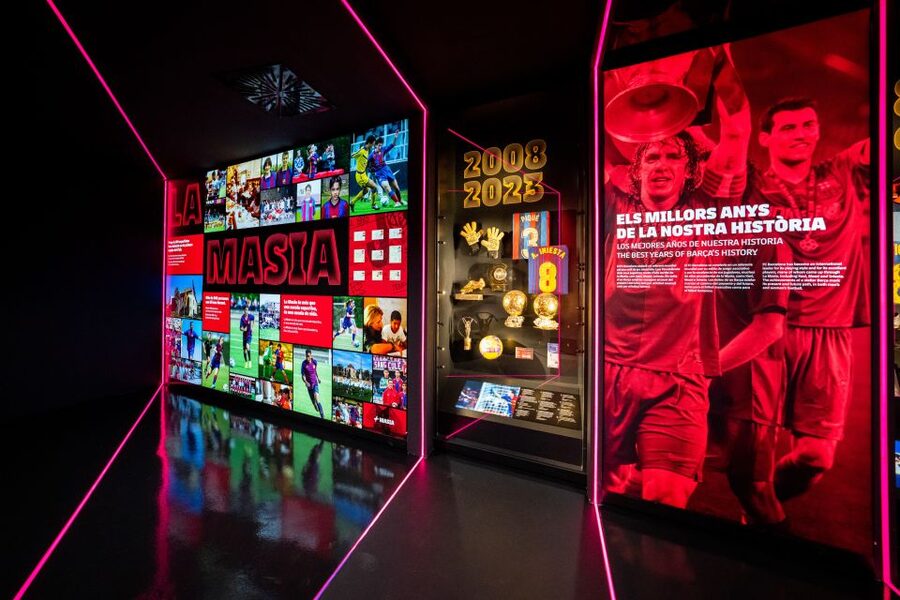 Barcelona: FC Barcelona Museum "Barça Immersive Tour" Ticket - More than Achievements: trophies, iconic moments, and sound