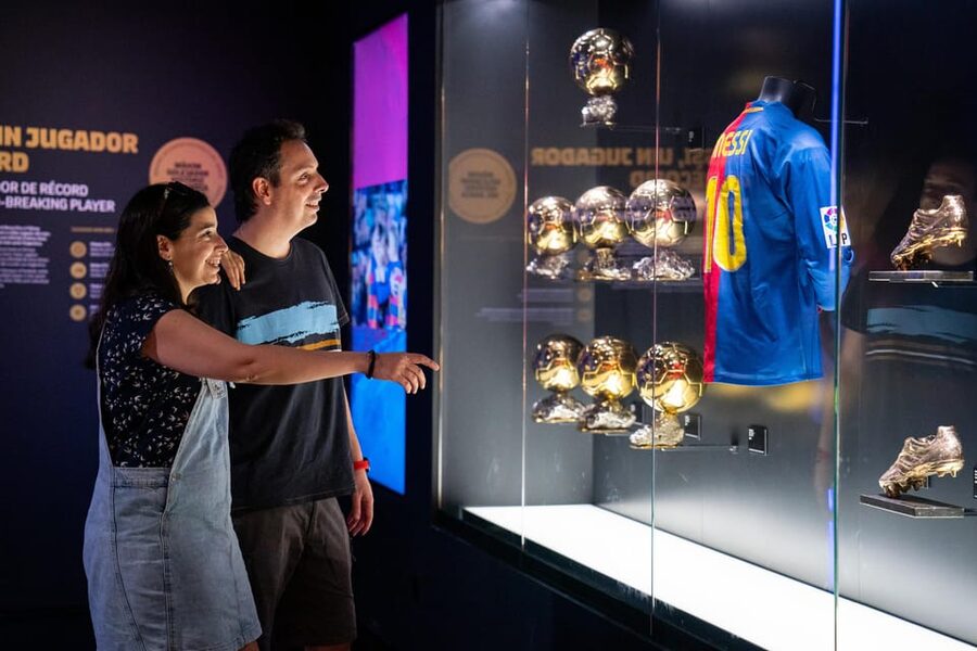 Barcelona: FC Barcelona Museum Total Experience Pass - Future in your hands: Construction Viewpoint and Espai Barça models