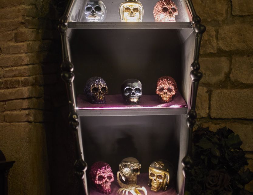 Barcelona: Nightmare Horror Museum Maze Entry Ticket - Actors, scares, and the safety cue you should take seriously