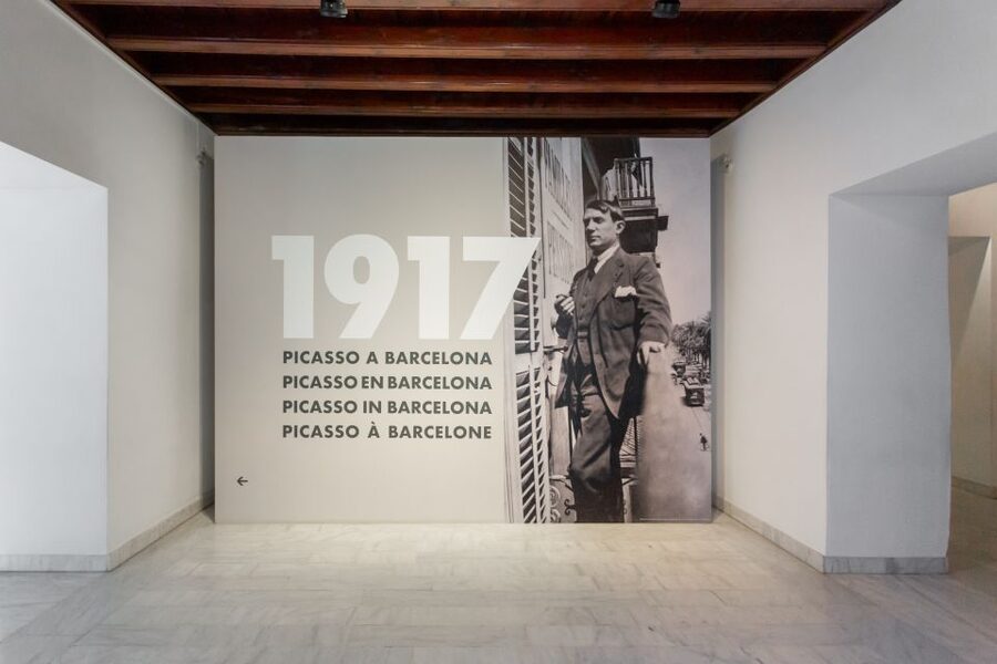 Barcelona: Picasso Museum Skip-the-Line Guided Tour - Starting at Palau Dalmases: the meeting point trick