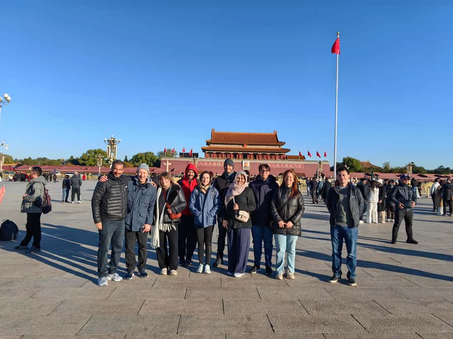 Beijing: Tianmen Square, Forbidden City & Royal Museum Tours - Guides you’ll actually want to follow: Linda, Vanessa, Mary, Snow, and Icy