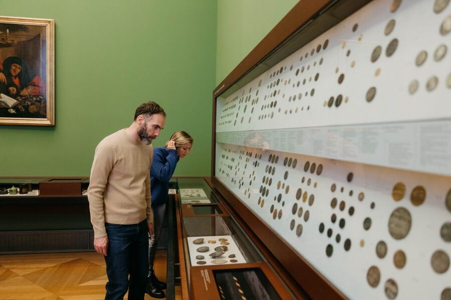 Berlin: Bode Museum Ticket - Münzkabinett coin world: from ancient times to modern money