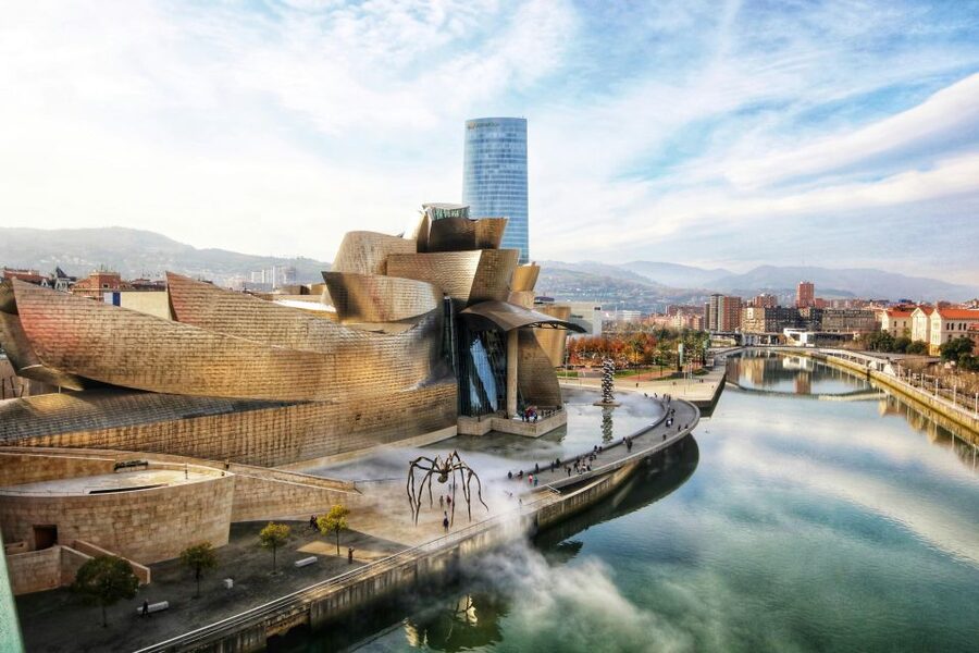 Bilbao: Private & Exclusive Guggenheim Museum Guided Tour - Key Highlights to Expect