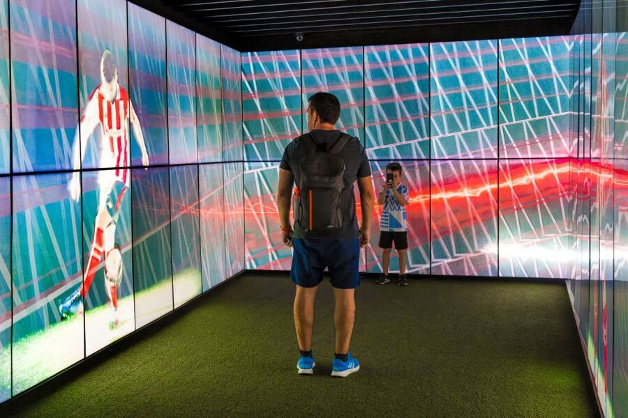 Bilbao: San Mamés Museum and Stadium Tour - From museum floors to the changing room and tunnel