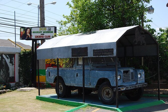 Bob Marley Museum Full Day Tour from Montego bay - Island Grill lunch: an easy win for Jamaican flavors