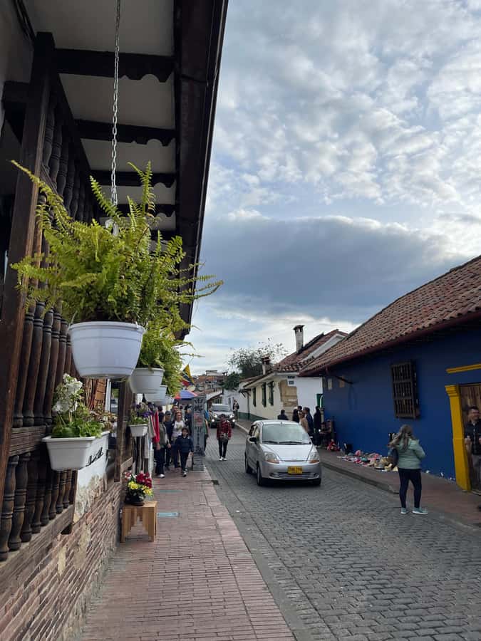 Bogotá: City Tour, Monserrate, Gold Museum, Plaza de Bolivar - Timing, comfort, and what’s actually included