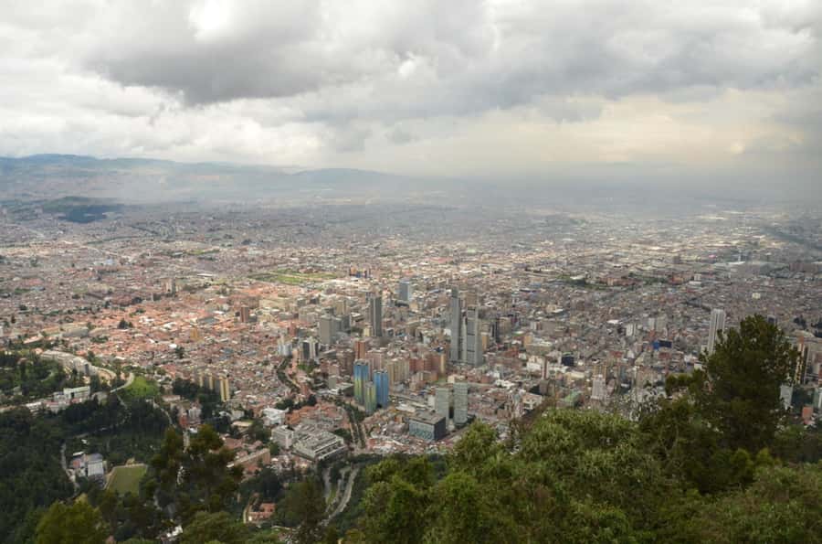 Bogotá: City Tour, Monserrate, Gold Museum, Plaza de Bolivar - Museo del Oro: where pre-Columbian meaning beats show-and-tell