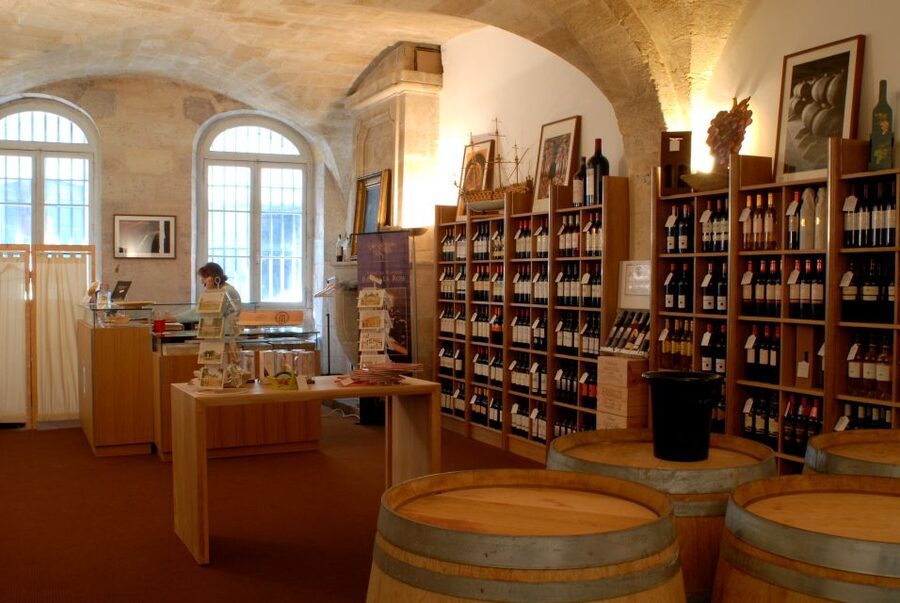 Bordeaux: Wine and Trade Museum Entry Ticket & Wine Tasting - Vaulted Cellars from the 1720s: How Wine Was Stored and Sold