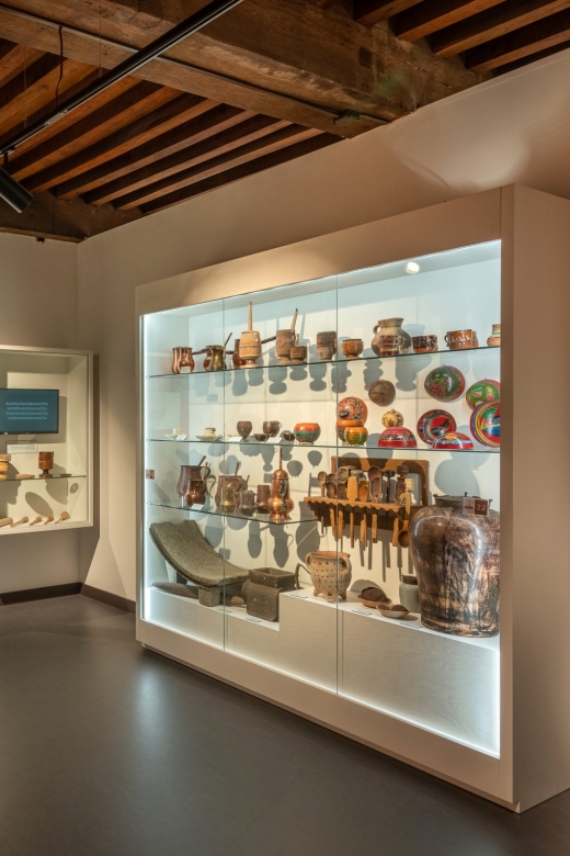 Bruges: Choco-Story Chocolate Museum Guided Tour w/Tastings - Quick practical tips to get the most from the audio route