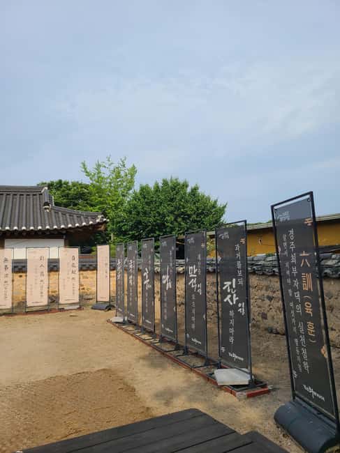 Busan: Gyeongju UNESCO Legacy Tour with National Museum - The Lunch Break: How to Use That Hour Like a Pro