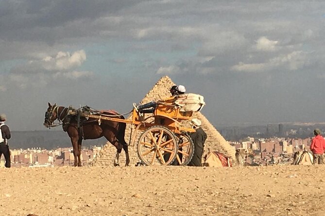 Cairo 8 Hour Private Tour of Pyramids, Egyptian Museum and Bazaar - Transport and comfort: AC matters, traffic is the wildcard