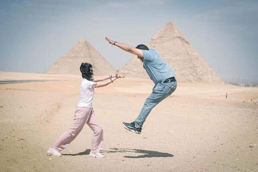 Cairo Day Tour: Pyramids, Museum, Camel Ride & Local Lunch - Egyptian Museum: where Tutankhamun comes to life