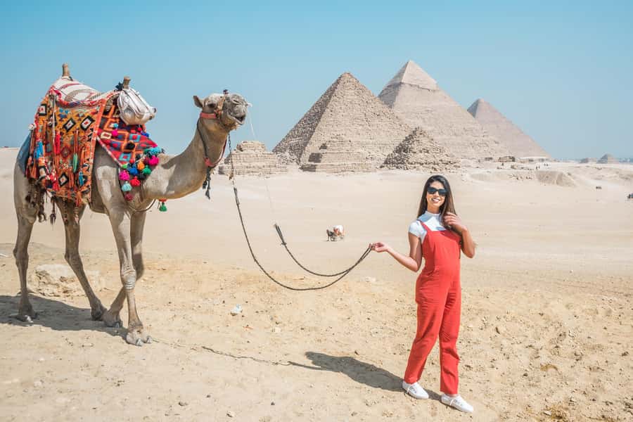 Cairo: Female-Guided Pyramids, Sphinx & Museum City Tour - Panoramic View Stop Plus Camel or Horse-Drawn Ride