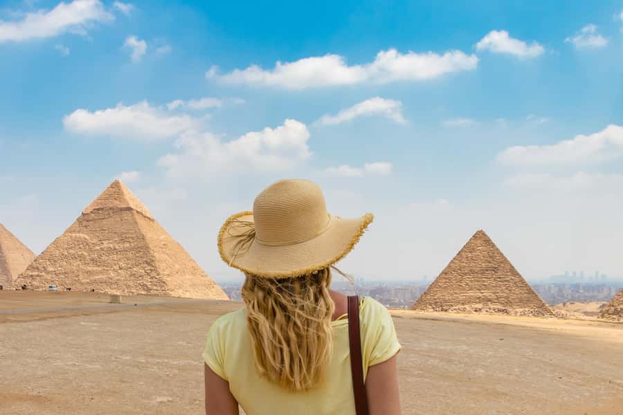 Cairo: Female-Guided Pyramids, Sphinx & Museum City Tour - Inside the Great Pyramid: The Optional Add-On