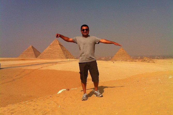 Cairo Full-Day Tours to Giza Pyramids ,Egyptian Museum & Bazaar - Hotel pickup and the private vehicle advantage