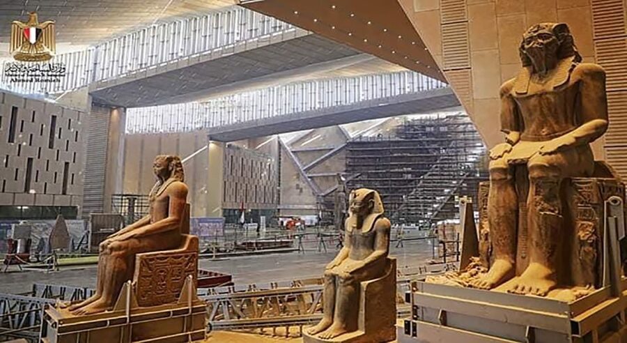 Cairo: Grand Egyptian Museum QR Ticket - What about shopping and food?