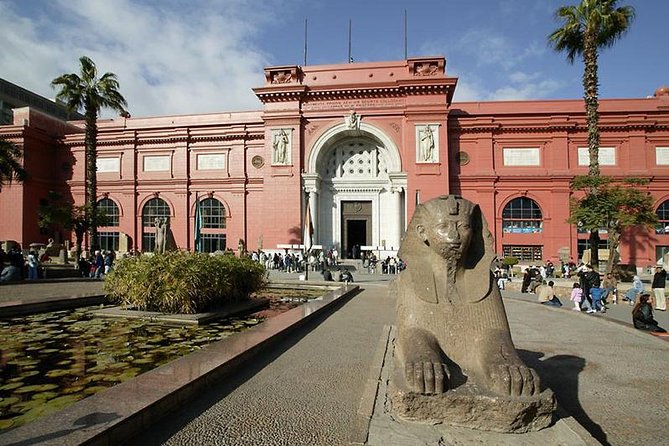 Cairo Sightseeing Tour (Giza Pyramids + Museum + Khan el Khalili Bazaar) - The Egyptian Museum (built in 1902) and why 2 hours is both perfect and short