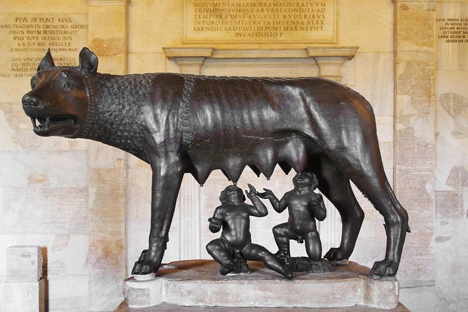 Capitoline Museum Experience with Multimedia Video - The 25-minute Ancient Rome video: a smart warm-up