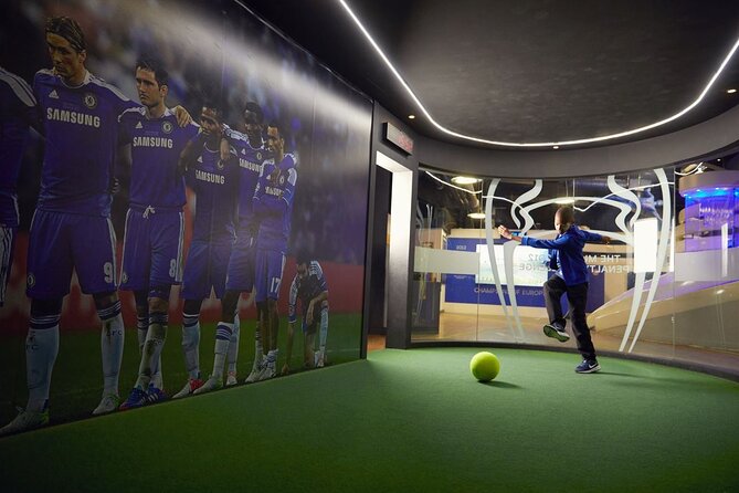 Chelsea FC Stadium Tours and Museum - Getting there at Stamford Bridge: meeting point and timing tips