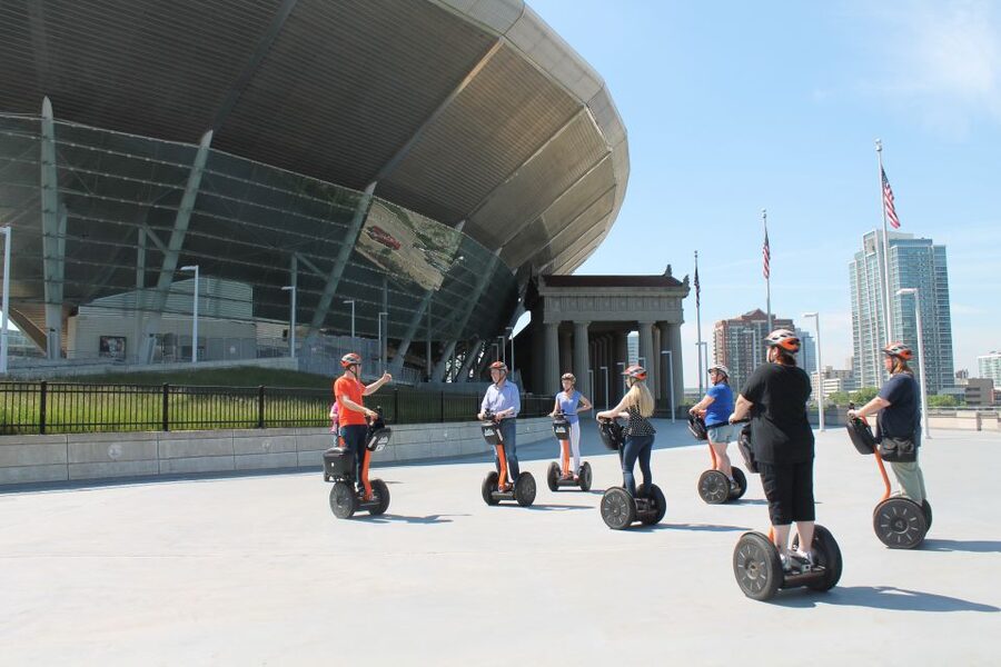 Chicago: Lakefront and Museum Campus Segway Tour - Museum Campus on Two Wheels: Shed, Field Museum, Soldier Field