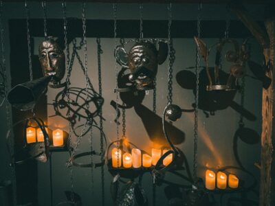 Chicago: Medieval Torture Museum Ticket with Ghost Hunting - The Audio Guide: How to Get the Most Without Falling Behind