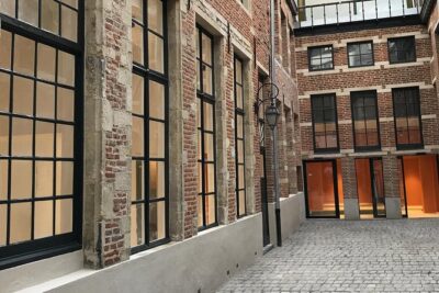 Choco-Story: The Chocolate Museum in Brussels - Following the chocolate story: from cocoa origins to finished Belgian treats