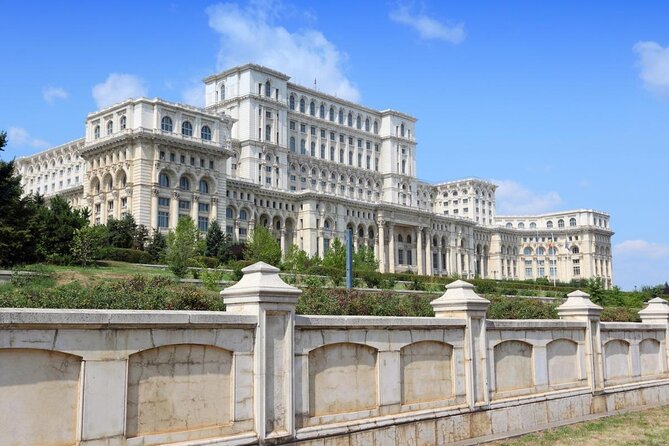 Communism in Bucharest - Landmarks, Museum & Communist Appetizers - Key things to love about this Bucharest communism tour