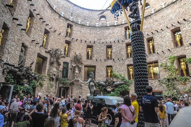 Dali Museum, House & Cadaques Small Group Tour from Barcelona - Salvador Dalí House in Portlligat: Where the Stories Make the Art Make Sense