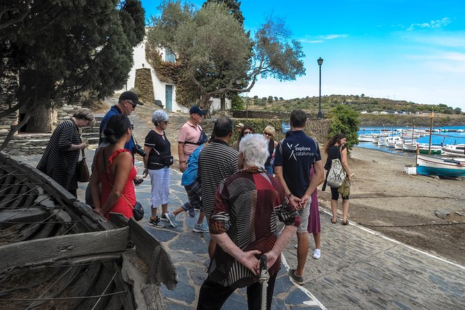 Dali Museum, House & Cadaques Small Group Tour from Barcelona - Time in Transit, Small-Group Feel, and How the Day Actually Flows