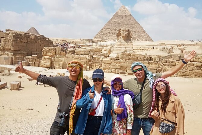 Day-Tour To Giza Pyramids, Great Sphinx, Egyptian Museum & Khan El Khalili - A Day Built Around Giza’s Icons and Cairo’s Classic Stops